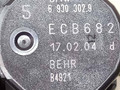 моторчик заслонки печки BMW 5 серия E60/E61 2004, 2.5 л., i, M54 B25 (256S5), бензин, АКПП, серый, седан, задний привод, 69303029 - фото №4