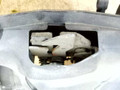 замок капота Mercedes-Benz A-Класс W168 W168.008 2000, 1.7 л., CDi, OM 668.940, дизель, 5МКПП, темно-серый, хетчбэк 5 дв., передний привод, A1688060100 - фото №4
