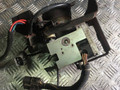блок ABS Mazda 626 GE 1991, 2.0 л., i, бензин, АКПП, седан, передний привод, 58910-22300, MANDO - фото №3
