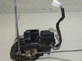 замок двери передней правой Mazda 626 GE 1991, 2.0 л., i, бензин, АКПП, седан, передний привод, GA7C-58-310B - фото №2