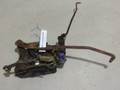 замок двери передней правой Toyota Starlet 3 поколение P70 1988, 1.3 л., karb., бензин, МКПП, красный, хетчбэк 3 дв., передний привод, 6931010120 - фото №2