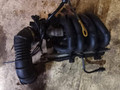 коллектор впускной Ford Focus 1 поколение 1998, 1.4 л., i, бензин, 5МКПП, красный, хетчбэк 5 дв., передний привод, 1113066 - фото №2