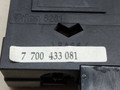 кнопка корректора фар Renault Scenic 1 поколение [рестайлинг] JA04 2000, 1.6 л., i, K4M 700, бензин, 5МКПП, зелёный, минивэн, передний привод, 7700433081 - фото №4