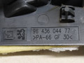 ручка внутренняя задняя правая Peugeot 307 1 поколение 2003, 2.0 л., HDi, RHY (DW10TD), дизель, 5МКПП, синий, универсал, передний привод, 9643604477 - фото №3
