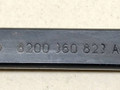 щеткодержатель (поводок стеклоочистителя, дворник) Renault Modus 1 поколение JP0J 2004, 1.4 л., i, K4J 770, бензин, 5МКПП, красный, хетчбэк 5 дв., передний привод, 8200360823A - фото №3