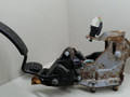узел педальный (блок педалей) Renault Modus 1 поколение JP0J 2004, 1.4 л., i, K4J 770, бензин, 5МКПП, красный, хетчбэк 5 дв., передний привод, 8200139322 - фото №4