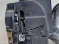 замок двери передней правой Renault Laguna 1 поколение [рестайлинг] B568 2000, 1.6 л., i, K4M 720, бензин, 5МКПП, серый, хетчбэк 5 дв., передний привод, 7701038406 - фото №4