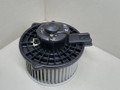 моторчик печки Mazda 6 GG 2002, 2.0 л., TD, дизель, 5МКПП, синий, хетчбэк 5 дв., передний привод, GJ6A-61-B10 - фото №2