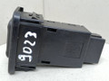 кнопка противотуманных фар Mitsubishi Colt 5 поколение (CJO) CJ1A 1997, 1.3 л., i, 4G13 (12V), бензин, 5МКПП, голубой металлик, хетчбэк 3 дв., передний привод, MR381924 - фото №2