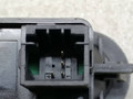 кнопка стеклоподъемника двери Peugeot 1007 1 поколение 2007, 1.6 л., HDi, 9HZ (DV6TED4), дизель, 5МКПП, серебристый, хетчбэк 3 дв., передний привод, 96401469XT - фото №3
