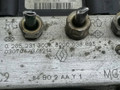 блок ABS Renault Megane 2 поколение BM0B 2003, 1.4 л., i, K4J 730, бензин, 5МКПП, серебристый, хетчбэк 5 дв., передний привод, 0265231300, 8200038695, 0265800300, 38702C0795 - фото №6