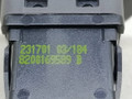 кнопка Airbag Renault Megane 2 поколение BM0B 2003, 1.4 л., i, K4J 730, бензин, 5МКПП, серебристый, хетчбэк 5 дв., передний привод, 8200169589 - фото №4