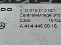 блок управления центральным замком Mercedes-Benz Vaneo W414 2003, 410215012001, A4144460016 - фото №3