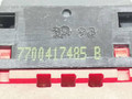 кнопка стеклоподъемника двери Renault Laguna 1 поколение B568 1998, 1.6 л., i, K4M 720, бензин, 5МКПП, зелёный, хетчбэк 5 дв., передний привод, 7700417485B - фото №4