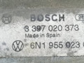 механизм стеклоочистителя (трапеция дворников) Volkswagen Polo 3 поколение 1998, 1.4 л., i, APQ, бензин, 5МКПП, зелёный, хетчбэк 5 дв., передний привод, BOSCH, 3397020373, 6N1955023C - фото №3
