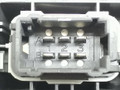 кнопка стеклоподъемника двери задней Renault Modus 1 поколение JP0J 2004, 1.4 л., i, K4J 770, бензин, 5МКПП, красный, хетчбэк 5 дв., передний привод, 8200315536, 8200315537 - фото №3
