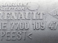 патрубок интеркулера Renault Espace 3 поколение 2000, 2.2 л., G9T 710, дизель, 5МКПП, красный, минивэн, передний привод, 7700109470 - фото №3