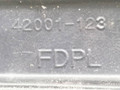 щеткодержатель (поводок стеклоочистителя, дворник) Hyundai i30 1 поколение 2010, 1.6 л., CRDi, дизель, 6МКПП, серебристый, хетчбэк 5 дв., передний привод, 42001-123 - фото №3