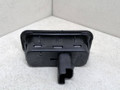 кнопка открытия багажника Renault Modus 1 поколение JP0J 2004, 1.4 л., i, K4J 770, бензин, 5МКПП, красный, хетчбэк 5 дв., передний привод, 8200076258B - фото №4
