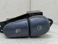кнопка противотуманных фар Mitsubishi Lancer 6 поколение CB4A 1993, 1.6 л., i, 4G92 (SOHC 16V), бензин, 5МКПП, синий, седан, передний привод, MB877619 - фото №2