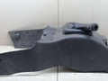 консоль салона Mitsubishi Lancer 6 поколение CB4A 1993, 1.6 л., i, 4G92 (SOHC 16V), бензин, 5МКПП, синий, седан, передний привод, MB898842 - фото №3