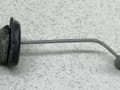 трос капота Kia Sorento 1 поколение 2004, 2.5 л., CRDi, D4CB, дизель, 5МКПП, чёрный, внедорожник 5 дв., полный подключаемый привод, 811903F000 - фото №3