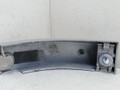 ус под фонарь правый Peugeot 1007 1 поколение 2005, 1.4 л., HDi, 8HZ (DV4TD), дизель, 5МКПП, серебристый, хетчбэк 3 дв. - фото №2