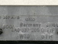ручка наружная Audi A4 B5 1996, 1.9 л., TDi, AHU, дизель, 5МКПП, зелёный, седан, 4A0837205D - фото №4