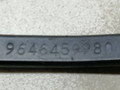 щеткодержатель (поводок стеклоочистителя, дворник) Peugeot 1007 1 поколение 2005, 1.4 л., HDi, 8HZ (DV4TD), дизель, 5МКПП, серебристый, хетчбэк 3 дв., 9646459980 - фото №3