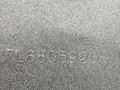 крепление ( кронштейн ) крыла Volkswagen Touareg 1 поколение [рестайлинг] 2008, 3.6 л., BHK, бензин, АКПП, чёрный, внедорожник 5 дв., полный подключаемый привод, 7L6805920B - фото №3