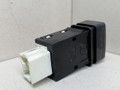 кнопка противотуманных фар Subaru Outback 2 поколение BH9 2002, 2.5 л., i, бензин, АКПП, зеленый, универсал, полный привод, 83001AE050 - фото №3