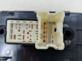 кнопка стеклоподъемника двери передней правой Nissan Murano Z50 2005, 3.5 л., i, VQ35DE, бензин, АКПП, серый, внедорожник 5 дв., полный привод, 25411AX610 - фото №4