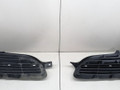 решетка радиатора Nissan Almera Tino V10 2001, 2.2 л., DCi, YD22DDTi, дизель, 5МКПП, серебристый, минивэн, передний привод, 62320BU000, 62330BU000 - фото №2