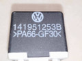 реле (прочие) Skoda Fabia 1 поколение [рестайлинг] 2006, 1.4 л., TDi, BNV, дизель, 5МКПП, чёрная, универсал, передний привод, 141951253B - фото №4