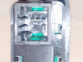 кнопка стеклоподъемника двери Peugeot 1007 1 поколение 2005, 1.4 л., HDi, 8HZ (DV4TD), дизель, 5МКПП, серебристый, хетчбэк 3 дв., 96401469XT - фото №3