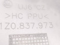 накладка зеркала внутреннего Skoda Octavia 2 поколение (A5) 2004, 1.9 л., TDi, BJB, дизель, 5МКПП, темно-серый, хетчбэк 5 дв., передний привод, 1Z0.837.973 - фото №3