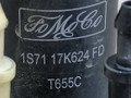насос (моторчик) омывателя стекла Ford Mondeo 3 поколение [рестайлинг] 2003, 2.0 л., i, бензин, АКПП, серебристый, хетчбэк 5 дв., передний привод, 1S71-17K624-FD, 1355124 - фото №4