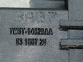 кнопка стеклоподъемника двери передней правой Ford Focus 2 поколение [рестайлинг] 2008, 1.8 л., TDCi, дизель, 5МКПП, синий, хетчбэк 5 дв., передний привод, 7M5T-14529-AA - фото №3