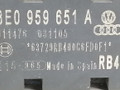 датчик удара Audi A4 B7 2006, 2.0 л., BLB, дизель, 6МКПП, серый, универсал, передний привод, RB4, 8E0959651A - фото №3