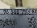 блок предохранителей Peugeot 206 1 поколение 2002, 1.4 л., i, KFV (TU3JP), бензин, 5МКПП, зелёный, хетчбэк 5 дв., передний привод, 9636079380 - фото №3