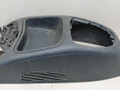 консоль салона Renault Megane 1 поколение LA0E 1996, 1.4 л., i, E7J 764, бензин, 5МКПП, синий, седан, передний привод, 7700841067, 77-00-843-249 - фото №2