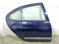 дверь задняя правая Renault Megane 1 поколение LA0E 1996, 1.4 л., i, E7J 764, бензин, 5МКПП, синий, седан, передний привод, 7700430880, 7751471876 - фото №2