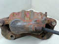 суппорт передний правый Mitsubishi Sigma 1 поколение 1994, 3.0 л., i, 6G72 (DOHC 24V), бензин, 5МКПП, серый металлик, седан, передний привод - фото №3