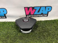 подушка безопасности водителя Volkswagen Jetta 7 поколение 2019, 1.4 л., бензин, МКПП, черный, седан, передний привод, 17A880201F - фото №4