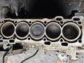 блок цилиндров Volvo XC70 1 поколение 2002, 2.4 л., Ti, B 5244 T3, бензин, АКПП, универсал, полный подключаемый привод, B5244T3 - фото №2