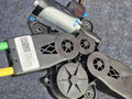 шторка багажника BMW X5 G05 [рестайлинг] G05 2023, 3.0 л., B58B30, бензин, АКПП, 416 carbon schwarz, внедорожник 5 дв., полный привод, 7483960 - фото №5