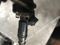 форсунка Volkswagen Golf 4 поколение 2000, 2.8 л., AQP, бензин, хетчбэк 5 дв., 022906031F - фото №2