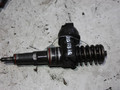 форсунка Volkswagen Golf 4 поколение 2001, 1.9 л., дизель, 038130073AQ - фото №3