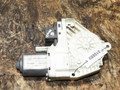 моторчик стеклоподъемника задний правый Audi A6 4F/C6 (2004 - 2008), 3.0 л., дизель, 4F0959802A - фото №2