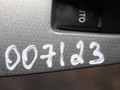 кнопка стеклоподъемника двери задней правой Toyota Corolla Verso 1 поколение E121 (2001 - 2004), 8403013030 - фото №4
